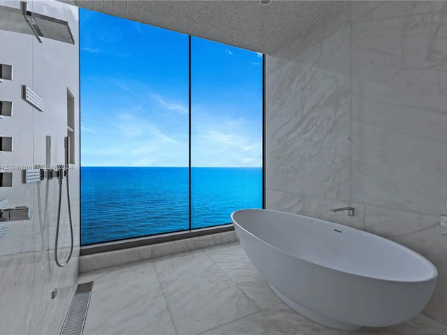 17975 Collins Ave # 1602, Sunny Isles Beach FL 33160