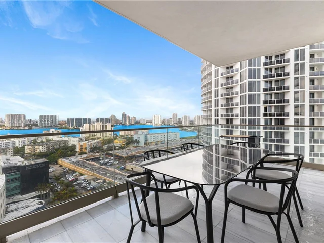 17975 Collins Ave # 1602, Sunny Isles Beach FL 33160