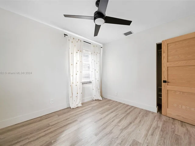 843 SW 10th St, Fort Lauderdale FL 33315