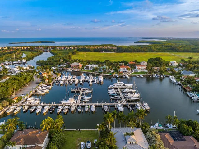 14530 Pompano Dr, Coral Gables FL 33158