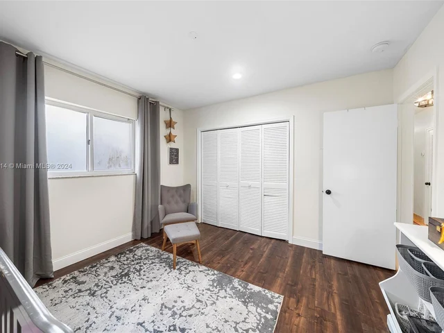 14530 Pompano Dr, Coral Gables FL 33158