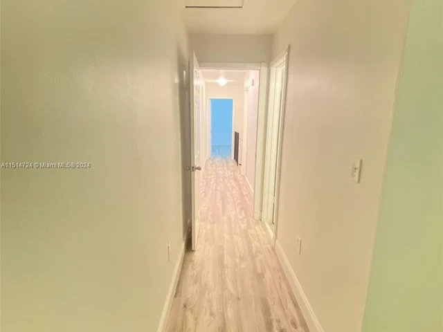 1616 NE 151st St # 1616, North Miami Beach FL 33162