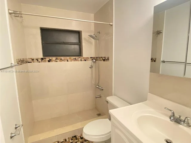 1616 NE 151st St # 1616, North Miami Beach FL 33162