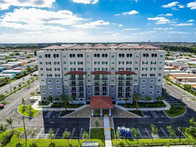 400 NW 112th Ave # 409, Sweetwater FL 33172