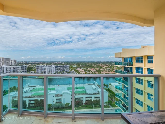 2501 S Ocean Dr, Hollywood FL 33019