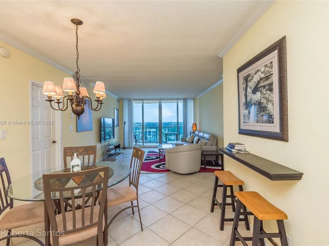 2501 S Ocean Dr, Hollywood FL 33019