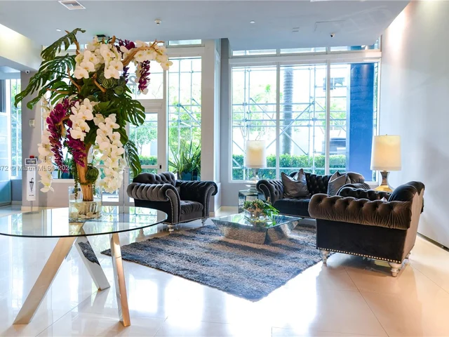 275 NE 18th St # 1002, Miami FL 33132