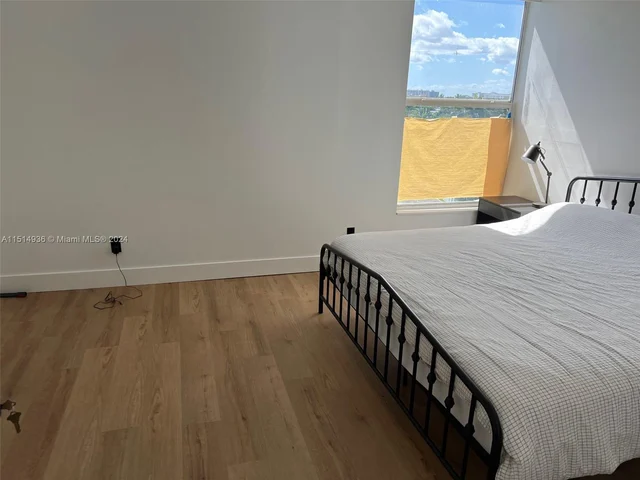 2020 NE 135th St # 504, North Miami FL 33181