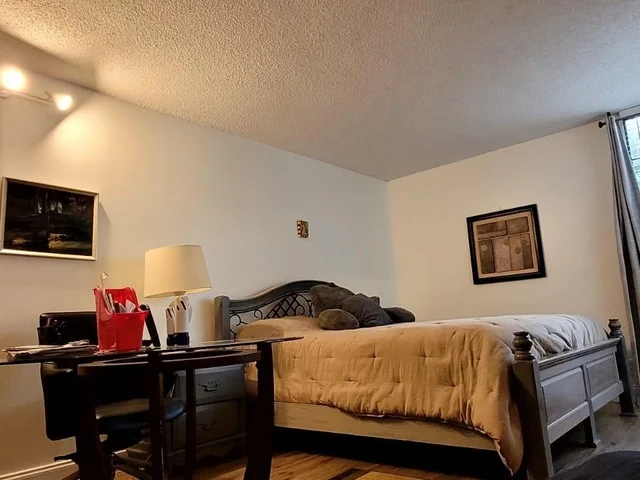 3101 N Country Club Dr # 101, Aventura FL 33180