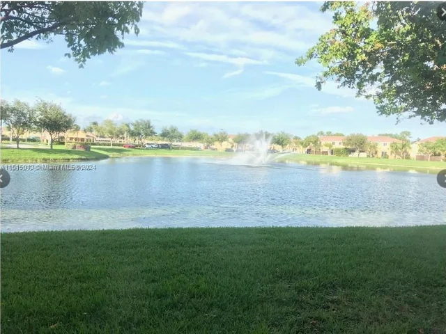 2755 SE 15th Rd # 101, Homestead FL 33035