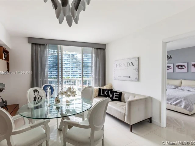 465 Brickell Ave # 604, Miami FL 33131