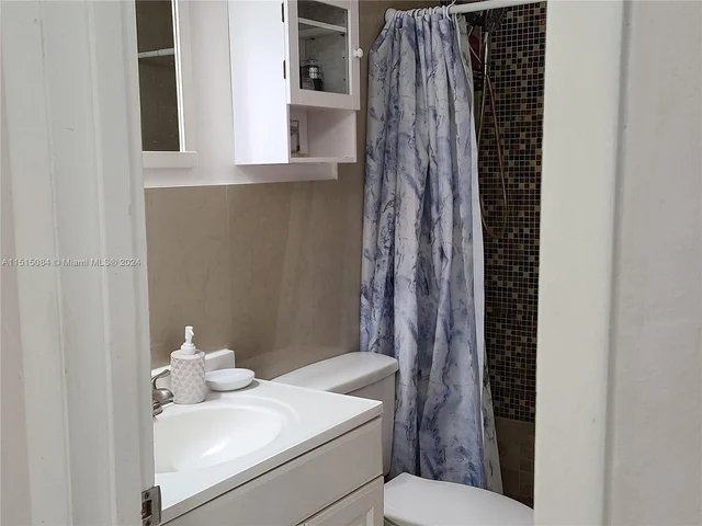 7244 SW 94th Pl # C6, Miami FL 33173