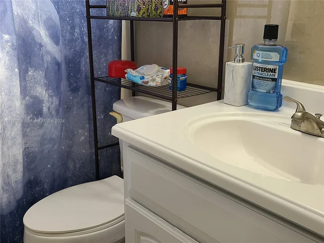 7244 SW 94th Pl # C6, Miami FL 33173