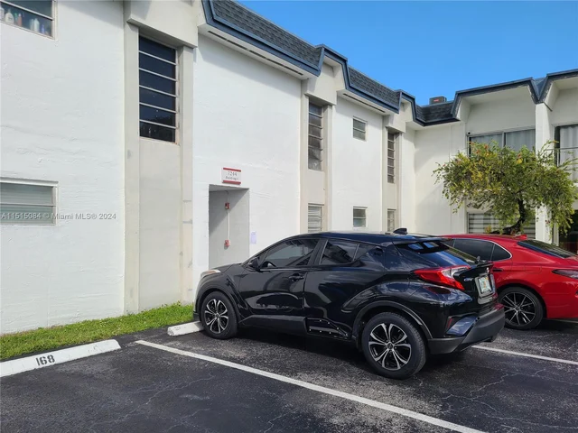 7244 SW 94th Pl # C6, Miami FL 33173