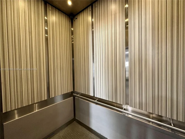 17011 N Bay Rd # 916, Sunny Isles Beach FL 33160