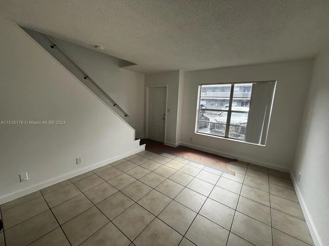 4779 NW 9th Dr # 4779, Plantation FL 33317