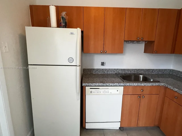 4779 NW 9th Dr # 4779, Plantation FL 33317