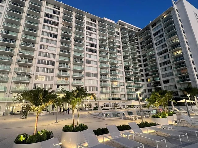 1000 West Ave # 1018, Miami Beach FL 33139