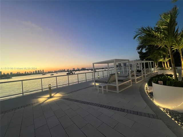 1000 West Ave # 1018, Miami Beach FL 33139