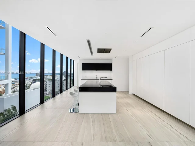 1000 Biscayne Blvd # 1202, Miami FL 33132