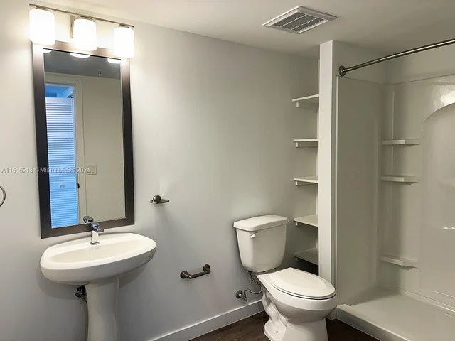 61 NW 37th Ave # 1023, Miami FL 33125