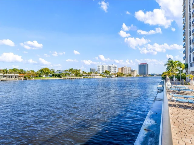 2017 S Ocean Dr # 610, Hallandale Beach FL 33009