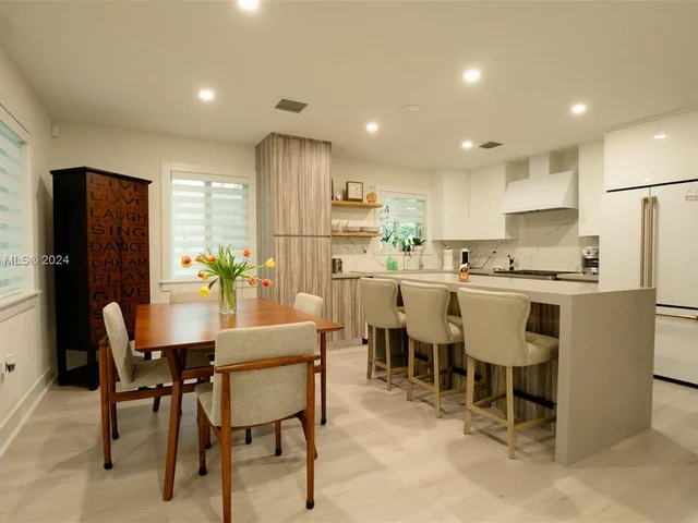 1353 Van Buren St, Hollywood FL 33019