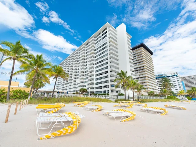 4010 Galt Ocean Dr # 914, Fort Lauderdale FL 33308