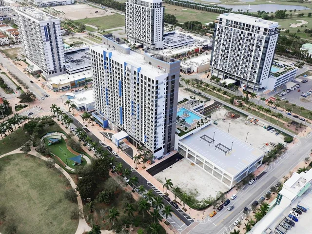 5350 NW 84th Ave # 514, Doral FL 33166