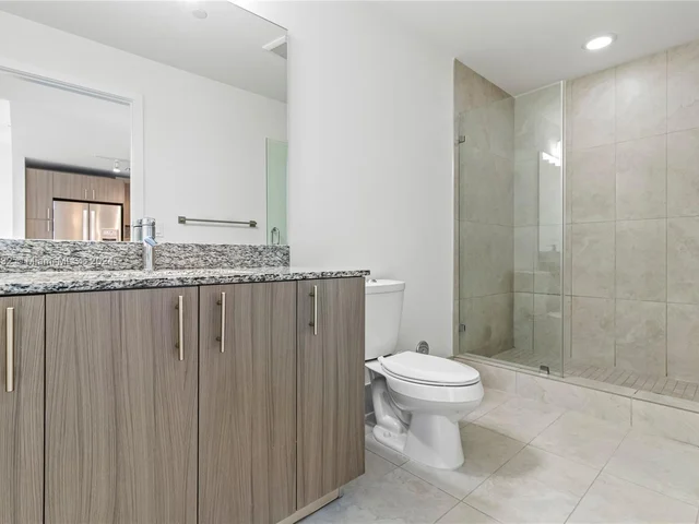 5350 NW 84th Ave # 514, Doral FL 33166