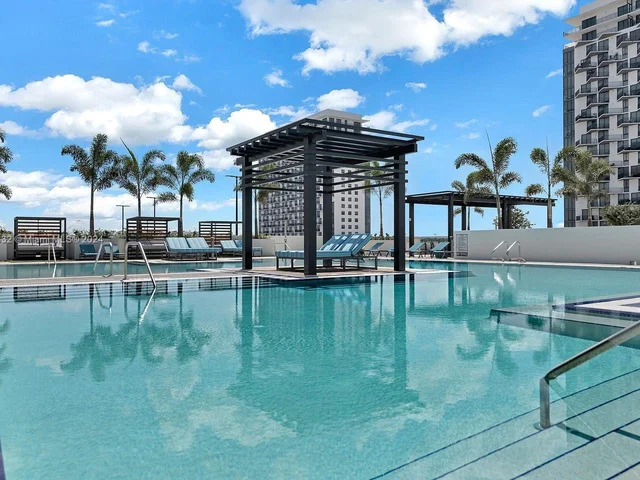 5350 NW 84th Ave # 514, Doral FL 33166