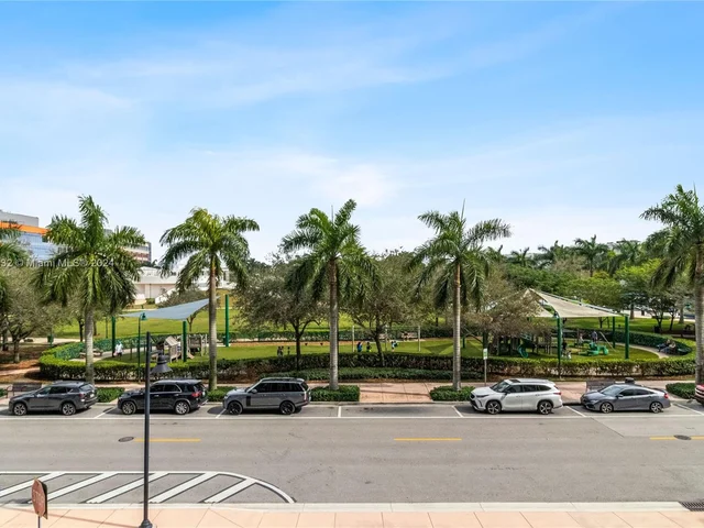 5350 NW 84th Ave # 514, Doral FL 33166