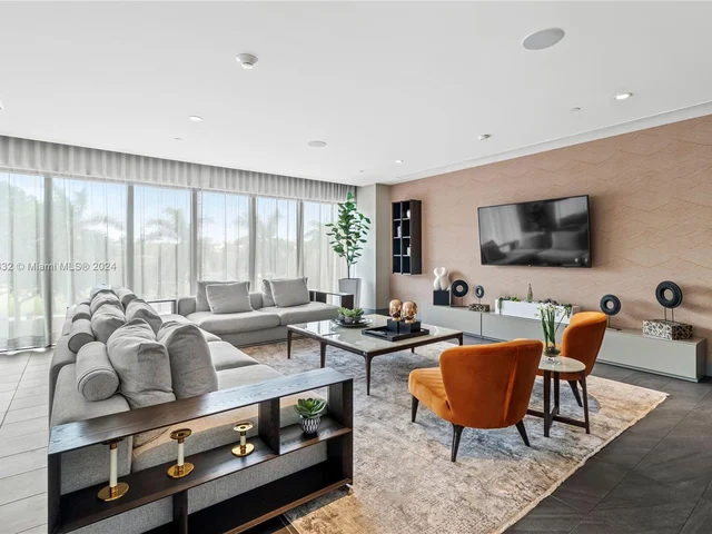 5350 NW 84th Ave # 514, Doral FL 33166