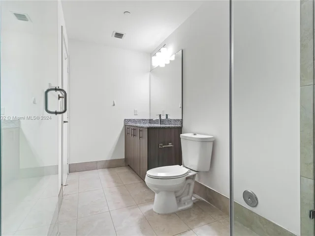 5350 NW 84th Ave # 514, Doral FL 33166