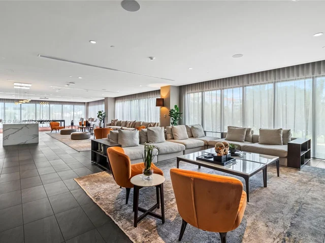 5350 NW 84th Ave # 514, Doral FL 33166