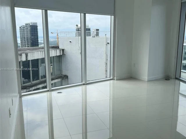 475 Brickell Ave # 5508, Miami FL 33131