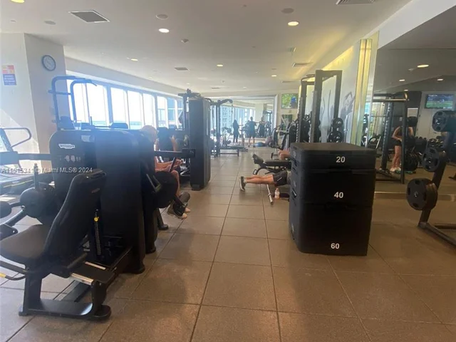 475 Brickell Ave # 5508, Miami FL 33131