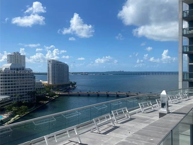 475 Brickell Ave # 5508, Miami FL 33131