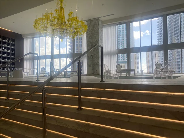 475 Brickell Ave # 5508, Miami FL 33131