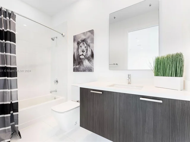 1025 NE 18th Ave # 306, Fort Lauderdale FL 33304