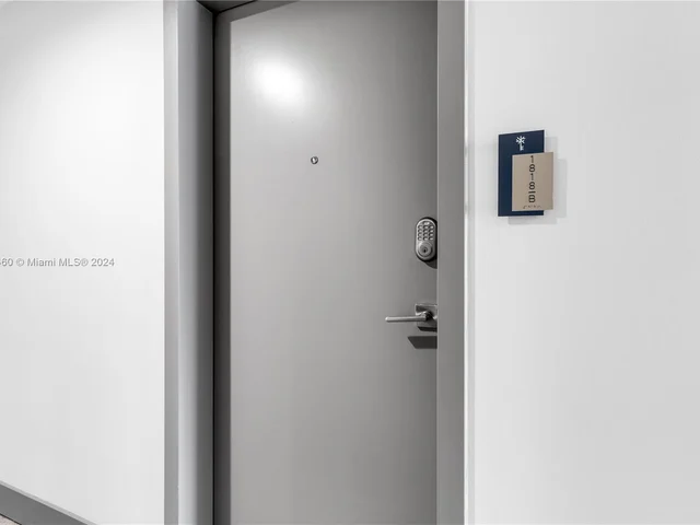 5350 NW 84th Ave # 1818, Doral FL 33166