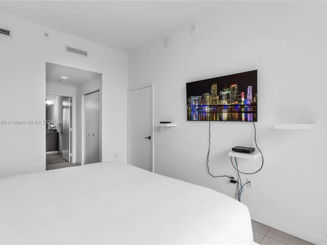 5350 NW 84th Ave # 1818, Doral FL 33166