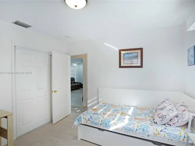 2447 Garland Cir # 196, Hollywood FL 33021