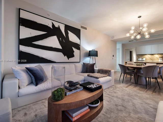 801 S Miami Ave # 4309, Miami FL 33130