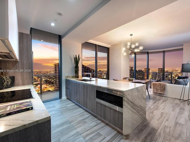 801 S Miami Ave # 4309, Miami FL 33130