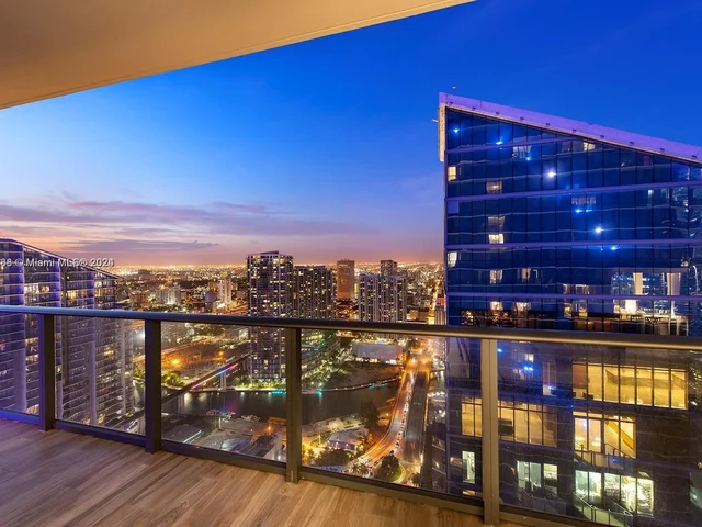 801 S Miami Ave # 4309, Miami FL 33130