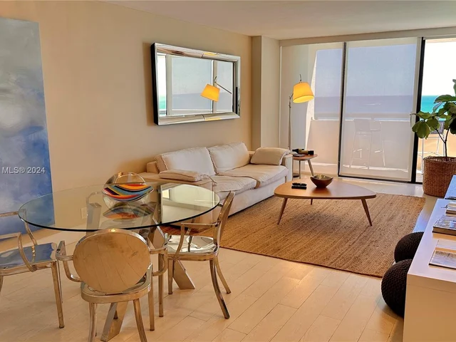 2555 Collins Ave # 2105, Miami Beach FL 33140