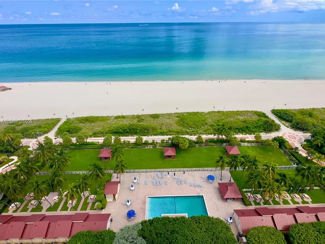 2555 Collins Ave # 2105, Miami Beach FL 33140