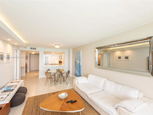 2555 Collins Ave # 2105, Miami Beach FL 33140