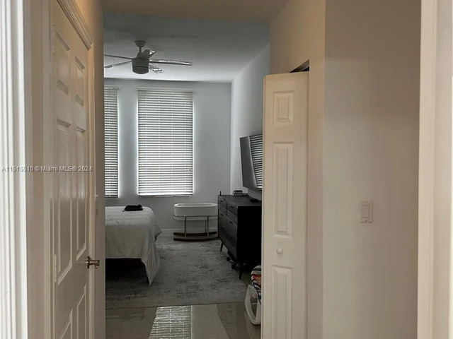 3001 NE 185th St # 225, Aventura FL 33180